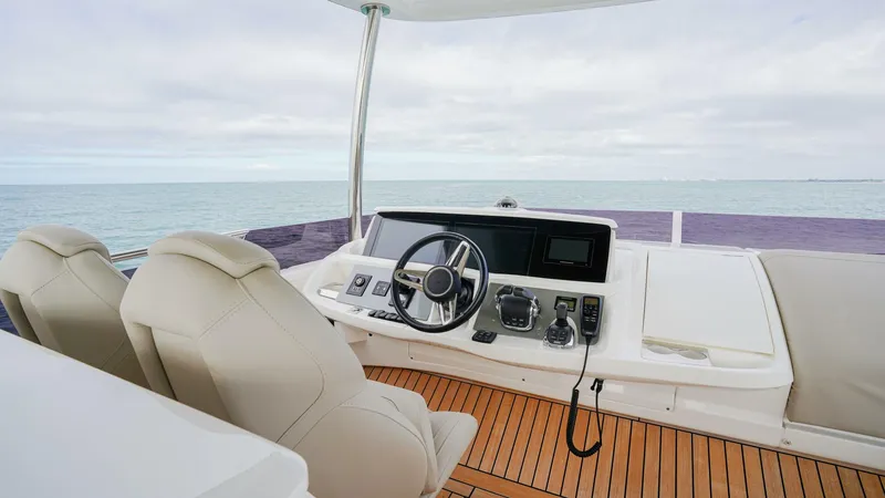 Slide: The Image of Princess F55 2022 - 5850032