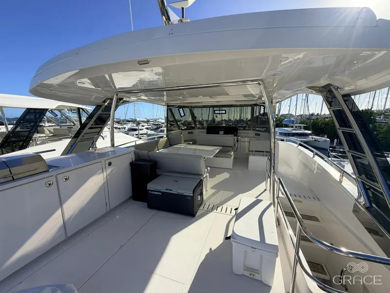 Slide: The Image of Aquila 54 Yacht 2022 - 6258069
