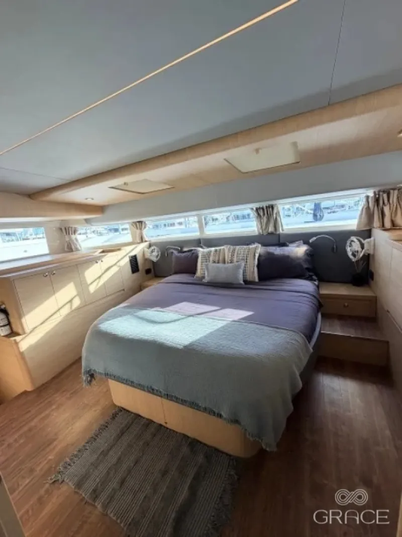 Slide: The Image of Aquila 54 Yacht 2022 - 6258079