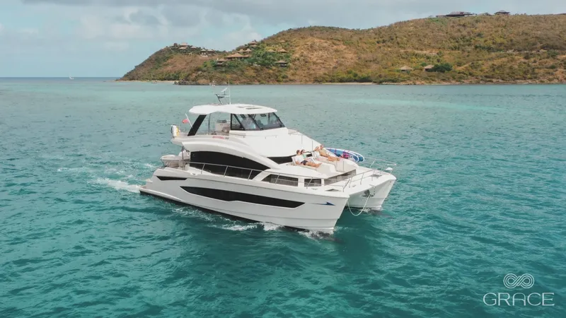 Slide: The Image of Aquila 54 Yacht 2022 - 6258062