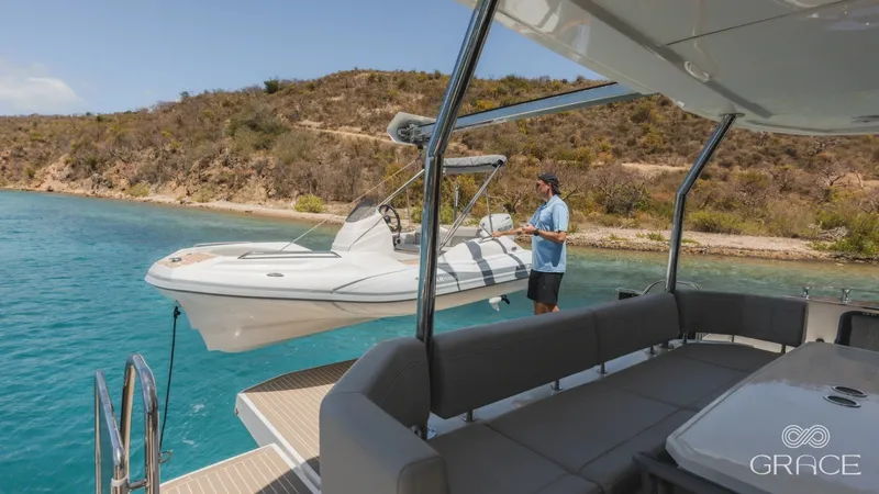 Slide: The Image of Aquila 54 Yacht 2022 - 6258096