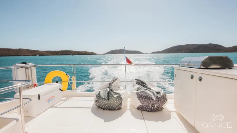 Slide: The Image of Aquila 54 Yacht 2022 - 6258064