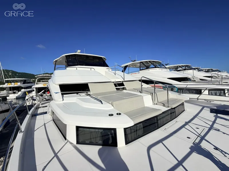 Slide: The Image of Aquila 54 Yacht 2022 - 6258065