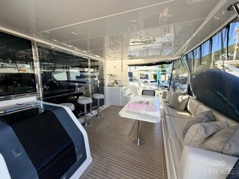 Slide: The Image of Aquila 54 Yacht 2022 - 6258066