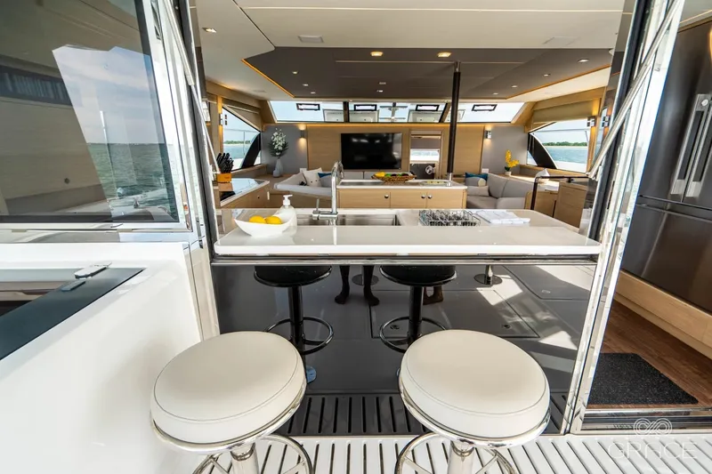 Slide: The Image of Aquila 54 Yacht 2022 - 6258068