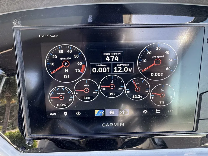 Slide: The Image of Regal 26 XO 2021 - 5850129