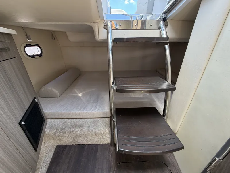 Slide: The Image of Regal 26 XO 2021 - 6508522