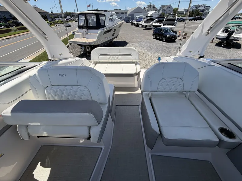 Slide: The Image of Regal 26 XO 2021 - 6508516