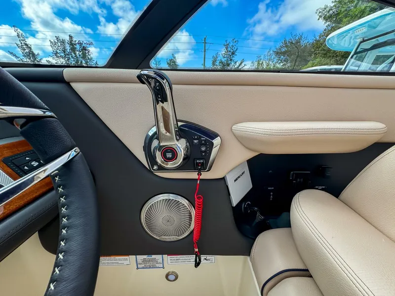 Slide: The Image of Chris-Craft Sportster 28 2026 - 5850154