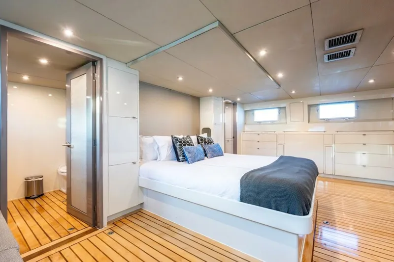 Slide: The Image of Cheoy Lee 92 1988 - 5850238