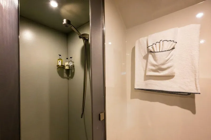 Slide: The Image of Cheoy Lee 92 1988 - 5850254