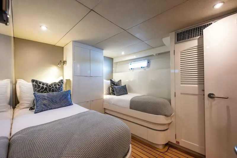 Slide: The Image of Cheoy Lee 92 1988 - 5850255