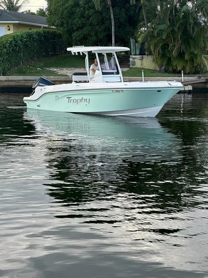 Slide: The Image of Bayliner Trophy T24CC 2024 - 5851114