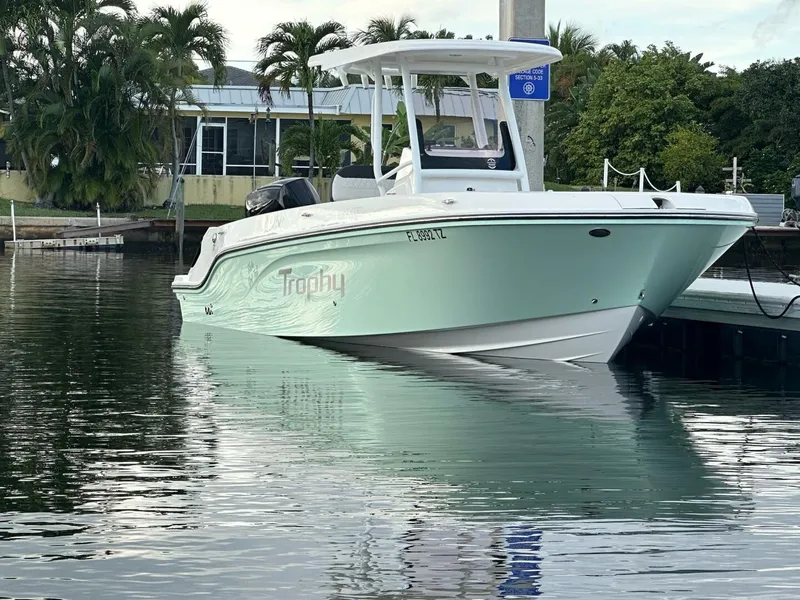 Slide: The Image of Bayliner Trophy T24CC 2024 - 5851120