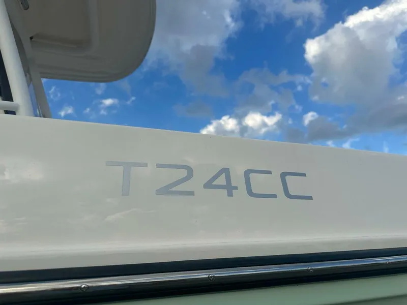 Slide: The Image of Bayliner Trophy T24CC 2024 - 5851124