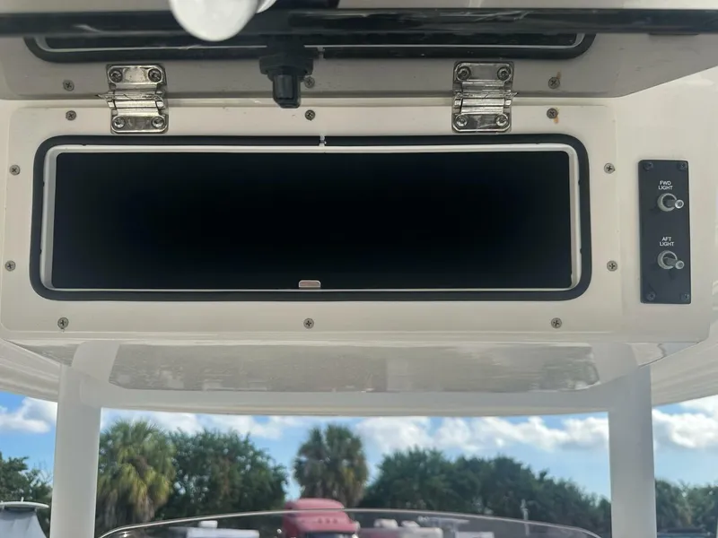 Slide: The Image of Bayliner Trophy T24CC 2024 - 5851110