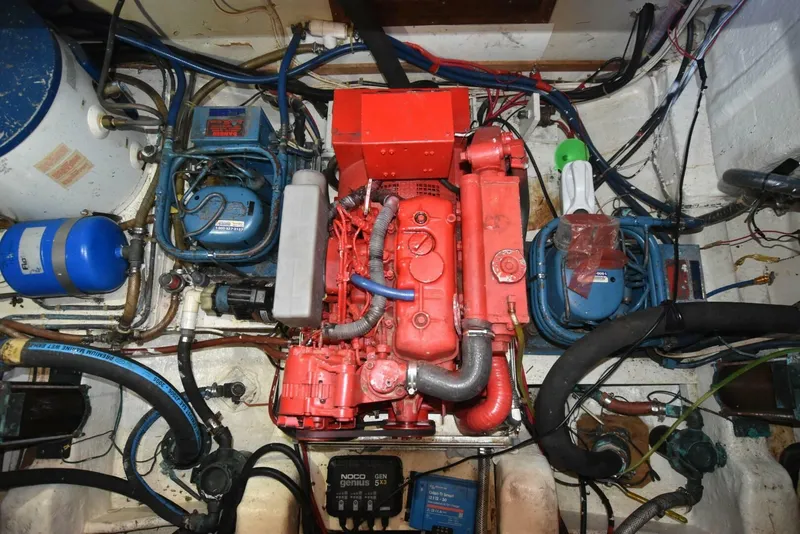 Slide: The Image of Albin 43 Double Cabin 1985 - 5852160