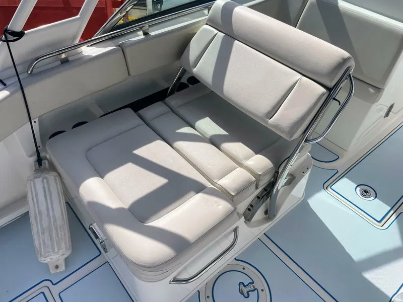 Slide: The Image of Boston Whaler 230 Vantage 2015 - 5850712