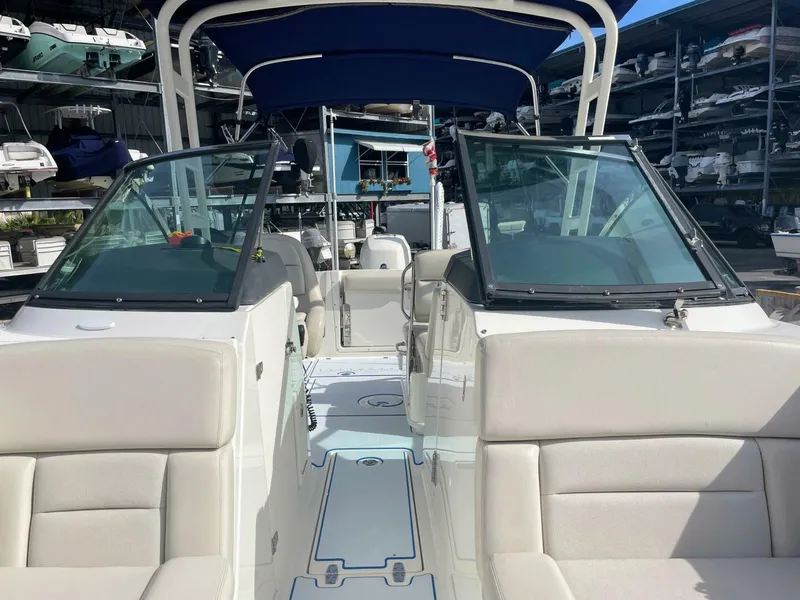 Slide: The Image of Boston Whaler 230 Vantage 2015 - 5850741