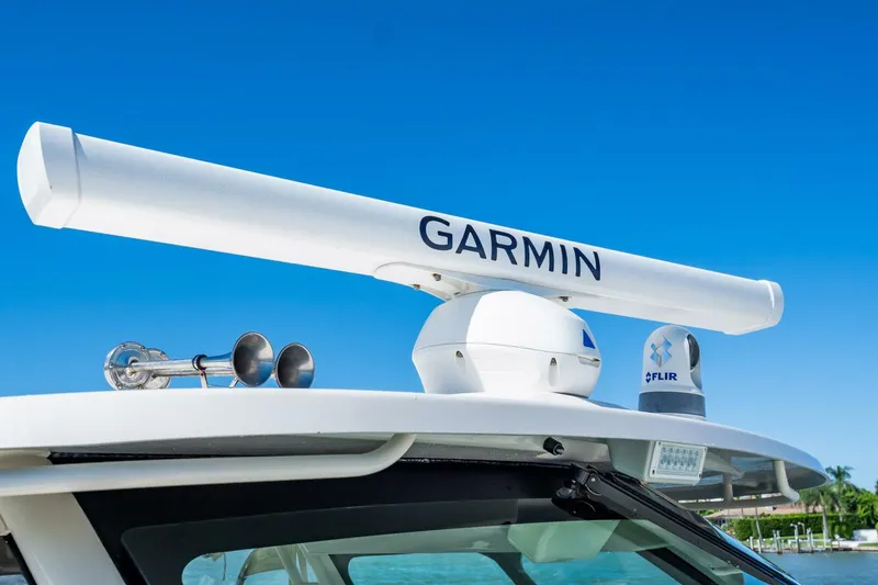 Slide: The Image of Grady-White Canyon 456 2021 - 5850853