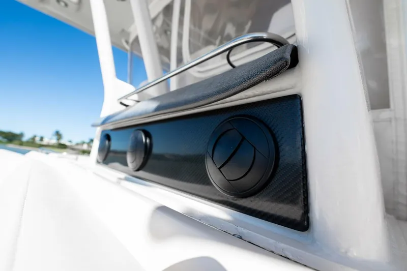 Slide: The Image of Grady-White Canyon 456 2021 - 5850874