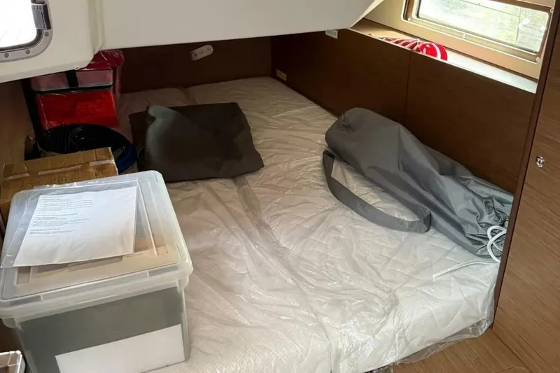 Slide: The Image of Beneteau Oceanis 40.1 2022 - 5851575