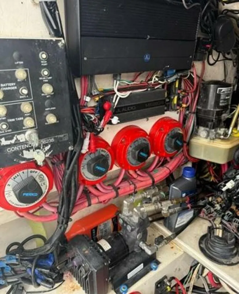 Slide: The Image of Contender 36 2008 - 5851007