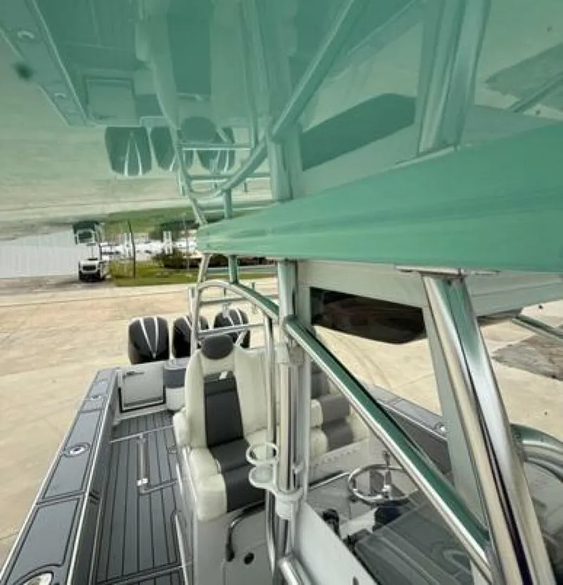 Slide: The Image of Contender 36 2008 - 5851012