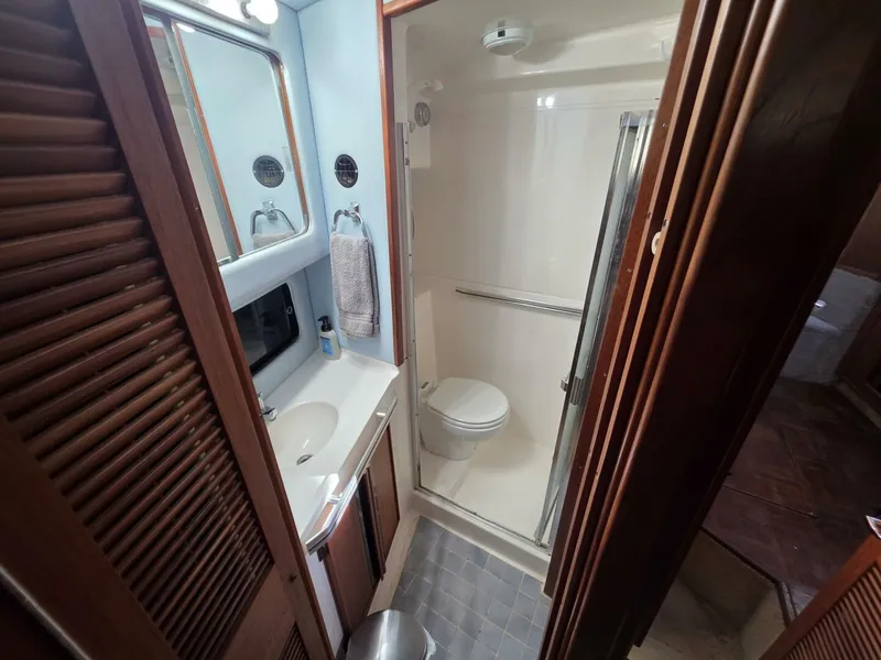 Slide: The Image of Sea Ray 415 1988 - 5891357