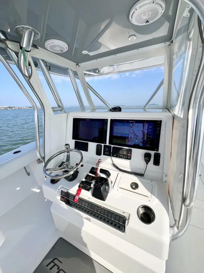 Slide: The Image of Freeman 34VH 2015 - 5851512