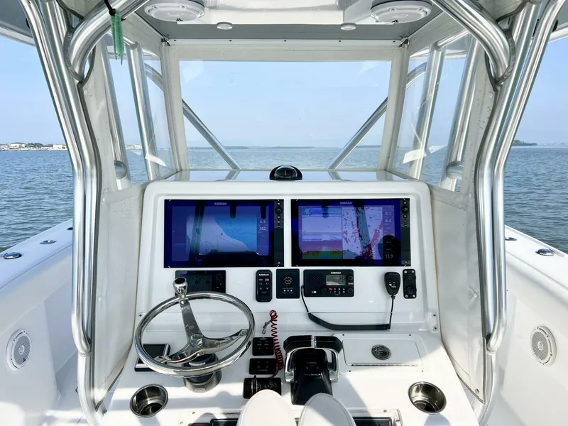 Slide: The Image of Freeman 34VH 2015 - 5851513