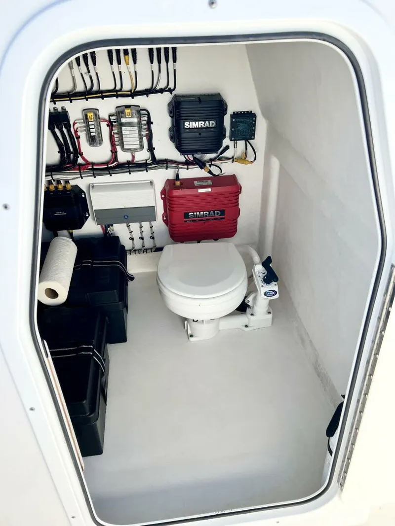 Slide: The Image of Freeman 34VH 2015 - 5851532