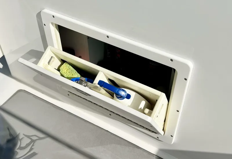 Slide: The Image of Freeman 34VH 2015 - 5851538