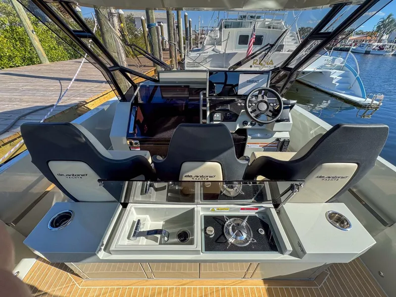 Slide: The Image of De Antonio Yachts D32 2026 - 5851718