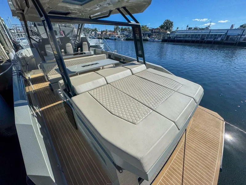 Slide: The Image of De Antonio Yachts D32 2026 - 5851693