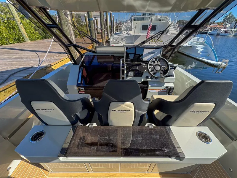 Slide: The Image of De Antonio Yachts D32 2026 - 5851698