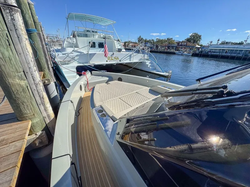 Slide: The Image of De Antonio Yachts D32 2026 - 5851740