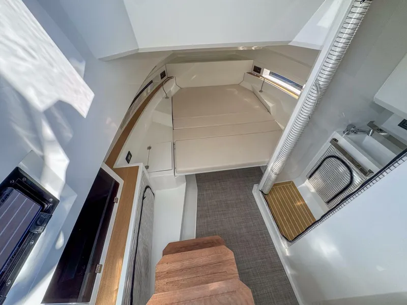 Slide: The Image of De Antonio Yachts D32 2026 - 5851695