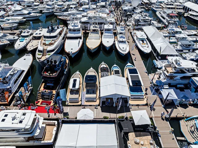 Slide: The Image of De Antonio Yachts D32 2026 - 38