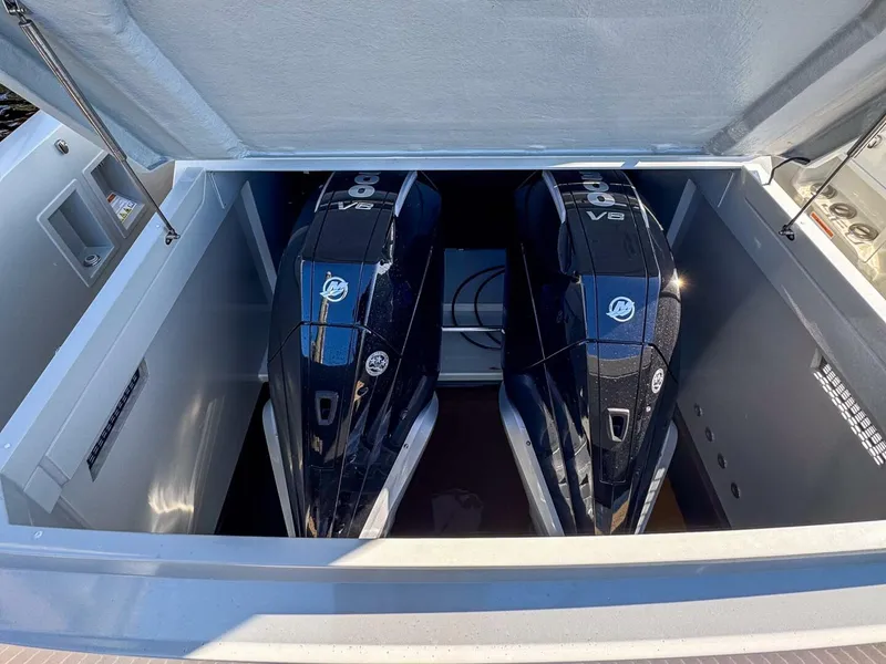 Slide: The Image of De Antonio Yachts D32 2026 - 5851636