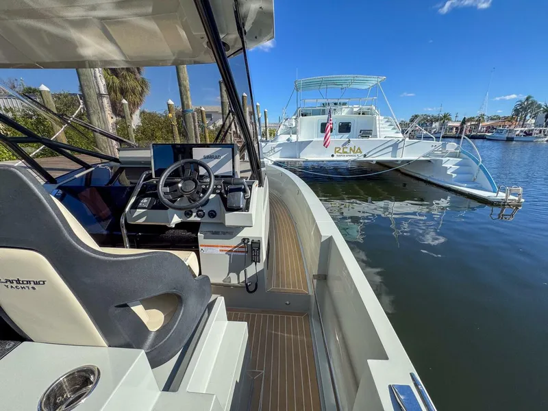 Slide: The Image of De Antonio Yachts D32 2026 - 5851631