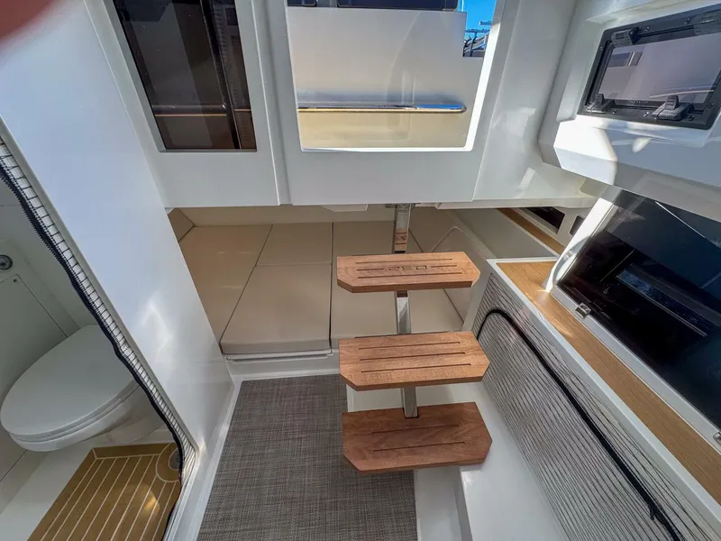 Slide: The Image of De Antonio Yachts D32 2026 - 5851666