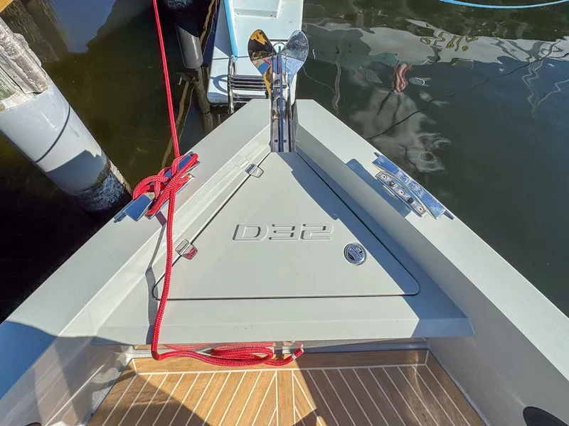 Slide: The Image of De Antonio Yachts D32 2026 - 5851676