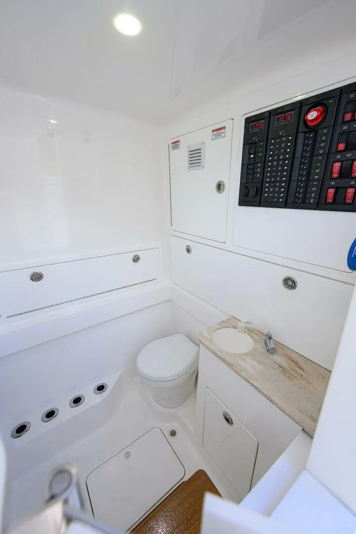 Slide: The Image of Valhalla 41 - Fishability -Head Photo 2025 Valhalla V41 Center Console - Fishability - 5852072