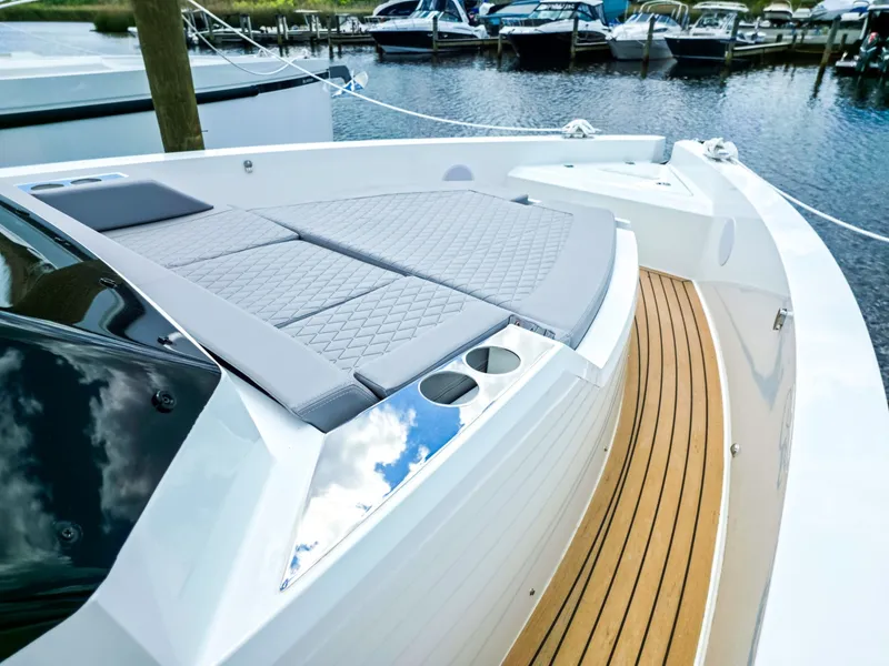 Slide: The Image of De Antonio Yachts D32 2026 - 6223995