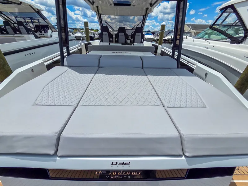 Slide: The Image of De Antonio Yachts D32 2026 - 6223990