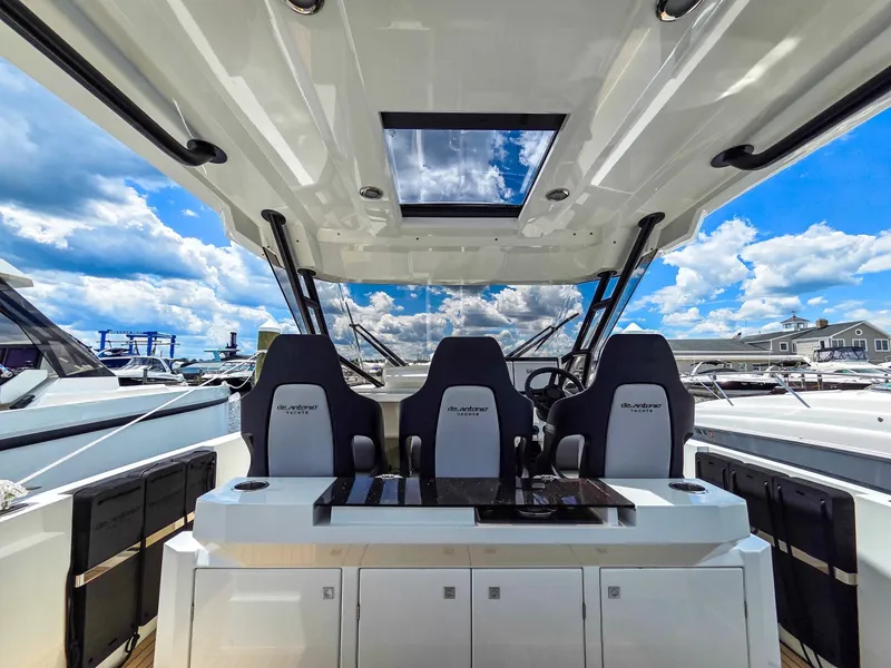 Slide: The Image of De Antonio Yachts D32 2026 - 6224009