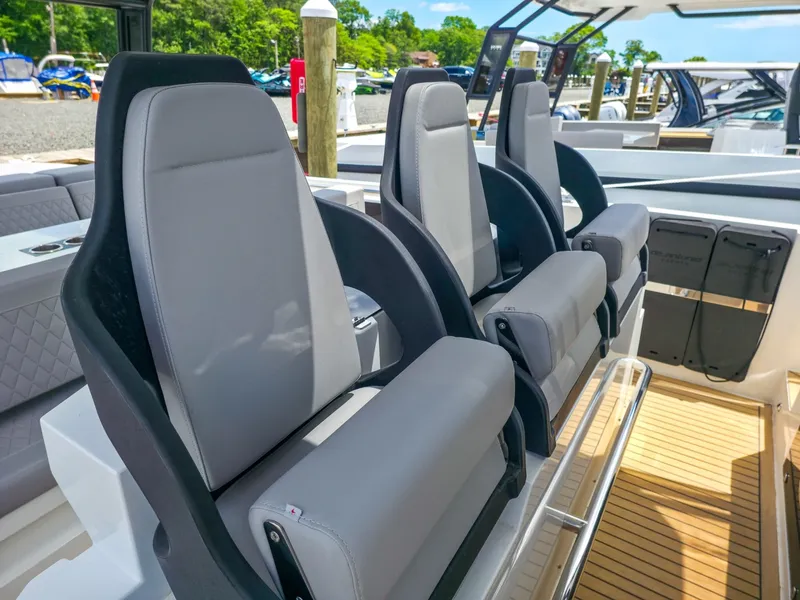 Slide: The Image of De Antonio Yachts D32 2026 - 6224125