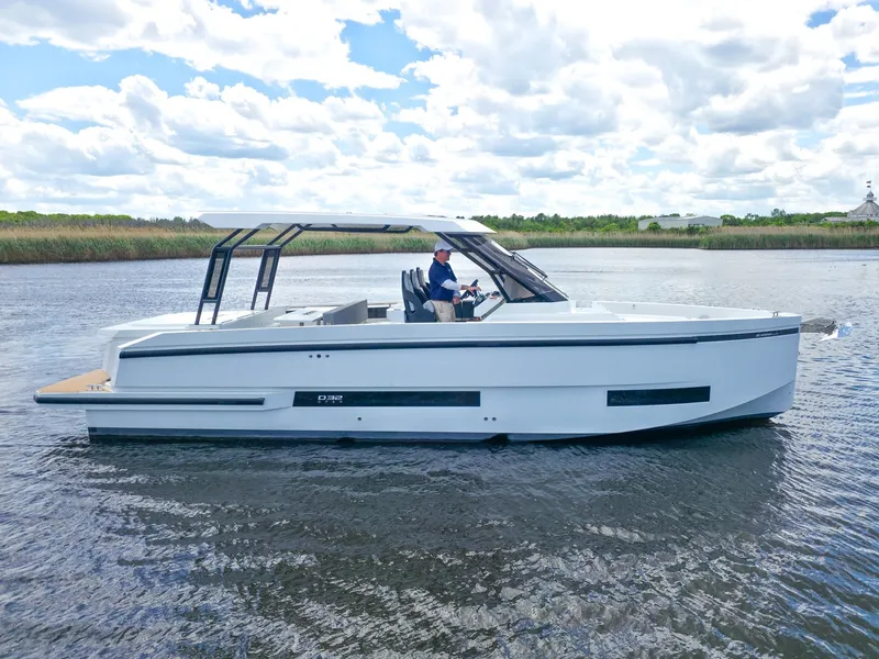 Slide: The Image of De Antonio Yachts D32 2026 - 6224218