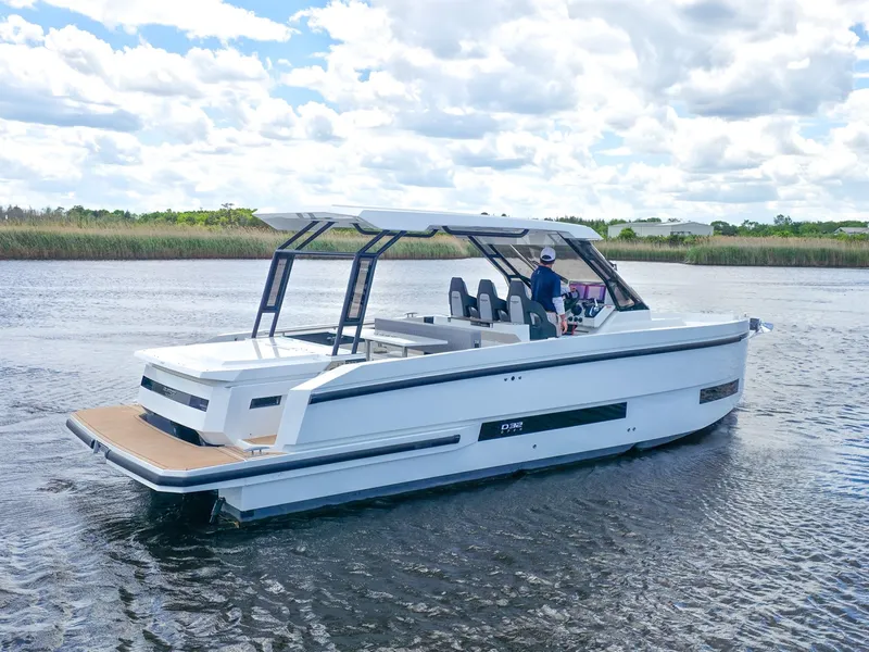 Slide: The Image of De Antonio Yachts D32 2026 - 6224220